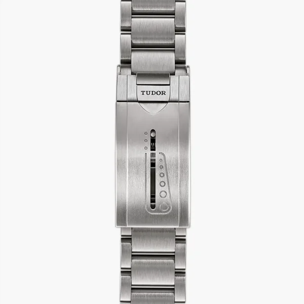 m25610tnl-0001